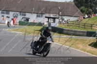 Vintage-motorcycle-club;eventdigitalimages;mallory-park;mallory-park-trackday-photographs;no-limits-trackdays;peter-wileman-photography;trackday-digital-images;trackday-photos;vmcc-festival-1000-bikes-photographs