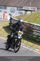 Vintage-motorcycle-club;eventdigitalimages;mallory-park;mallory-park-trackday-photographs;no-limits-trackdays;peter-wileman-photography;trackday-digital-images;trackday-photos;vmcc-festival-1000-bikes-photographs