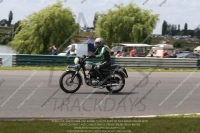 Vintage-motorcycle-club;eventdigitalimages;mallory-park;mallory-park-trackday-photographs;no-limits-trackdays;peter-wileman-photography;trackday-digital-images;trackday-photos;vmcc-festival-1000-bikes-photographs