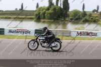 Vintage-motorcycle-club;eventdigitalimages;mallory-park;mallory-park-trackday-photographs;no-limits-trackdays;peter-wileman-photography;trackday-digital-images;trackday-photos;vmcc-festival-1000-bikes-photographs