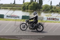 Vintage-motorcycle-club;eventdigitalimages;mallory-park;mallory-park-trackday-photographs;no-limits-trackdays;peter-wileman-photography;trackday-digital-images;trackday-photos;vmcc-festival-1000-bikes-photographs