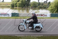 Vintage-motorcycle-club;eventdigitalimages;mallory-park;mallory-park-trackday-photographs;no-limits-trackdays;peter-wileman-photography;trackday-digital-images;trackday-photos;vmcc-festival-1000-bikes-photographs