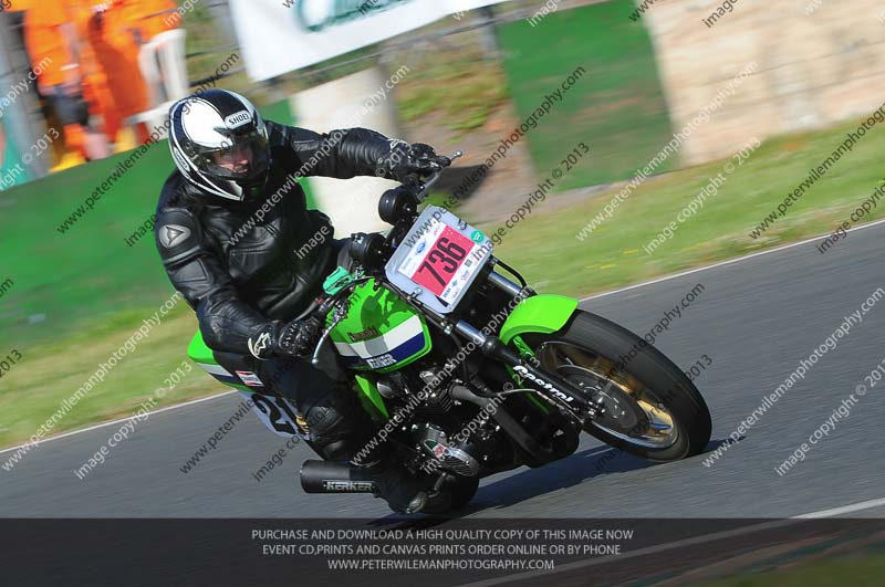 Vintage motorcycle club;eventdigitalimages;mallory park;mallory park trackday photographs;no limits trackdays;peter wileman photography;trackday digital images;trackday photos;vmcc festival 1000 bikes photographs