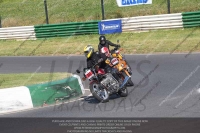 Vintage-motorcycle-club;eventdigitalimages;mallory-park;mallory-park-trackday-photographs;no-limits-trackdays;peter-wileman-photography;trackday-digital-images;trackday-photos;vmcc-festival-1000-bikes-photographs