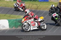 Vintage-motorcycle-club;eventdigitalimages;mallory-park;mallory-park-trackday-photographs;no-limits-trackdays;peter-wileman-photography;trackday-digital-images;trackday-photos;vmcc-festival-1000-bikes-photographs