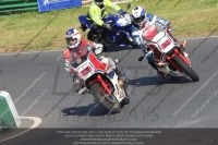 Vintage-motorcycle-club;eventdigitalimages;mallory-park;mallory-park-trackday-photographs;no-limits-trackdays;peter-wileman-photography;trackday-digital-images;trackday-photos;vmcc-festival-1000-bikes-photographs