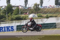 Vintage-motorcycle-club;eventdigitalimages;mallory-park;mallory-park-trackday-photographs;no-limits-trackdays;peter-wileman-photography;trackday-digital-images;trackday-photos;vmcc-festival-1000-bikes-photographs