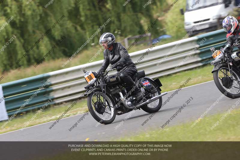 Vintage motorcycle club;eventdigitalimages;mallory park;mallory park trackday photographs;no limits trackdays;peter wileman photography;trackday digital images;trackday photos;vmcc festival 1000 bikes photographs