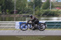 Vintage-motorcycle-club;eventdigitalimages;mallory-park;mallory-park-trackday-photographs;no-limits-trackdays;peter-wileman-photography;trackday-digital-images;trackday-photos;vmcc-festival-1000-bikes-photographs