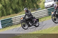 Vintage-motorcycle-club;eventdigitalimages;mallory-park;mallory-park-trackday-photographs;no-limits-trackdays;peter-wileman-photography;trackday-digital-images;trackday-photos;vmcc-festival-1000-bikes-photographs