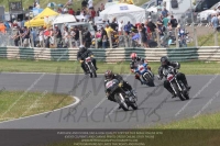 Vintage-motorcycle-club;eventdigitalimages;mallory-park;mallory-park-trackday-photographs;no-limits-trackdays;peter-wileman-photography;trackday-digital-images;trackday-photos;vmcc-festival-1000-bikes-photographs