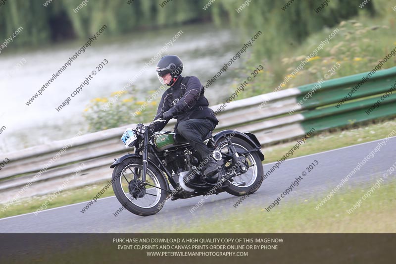 Vintage motorcycle club;eventdigitalimages;mallory park;mallory park trackday photographs;no limits trackdays;peter wileman photography;trackday digital images;trackday photos;vmcc festival 1000 bikes photographs