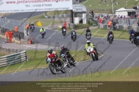 Vintage-motorcycle-club;eventdigitalimages;mallory-park;mallory-park-trackday-photographs;no-limits-trackdays;peter-wileman-photography;trackday-digital-images;trackday-photos;vmcc-festival-1000-bikes-photographs