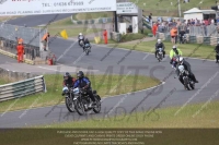 Vintage-motorcycle-club;eventdigitalimages;mallory-park;mallory-park-trackday-photographs;no-limits-trackdays;peter-wileman-photography;trackday-digital-images;trackday-photos;vmcc-festival-1000-bikes-photographs