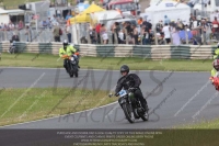 Vintage-motorcycle-club;eventdigitalimages;mallory-park;mallory-park-trackday-photographs;no-limits-trackdays;peter-wileman-photography;trackday-digital-images;trackday-photos;vmcc-festival-1000-bikes-photographs