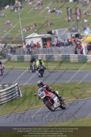Vintage-motorcycle-club;eventdigitalimages;mallory-park;mallory-park-trackday-photographs;no-limits-trackdays;peter-wileman-photography;trackday-digital-images;trackday-photos;vmcc-festival-1000-bikes-photographs