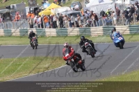 Vintage-motorcycle-club;eventdigitalimages;mallory-park;mallory-park-trackday-photographs;no-limits-trackdays;peter-wileman-photography;trackday-digital-images;trackday-photos;vmcc-festival-1000-bikes-photographs