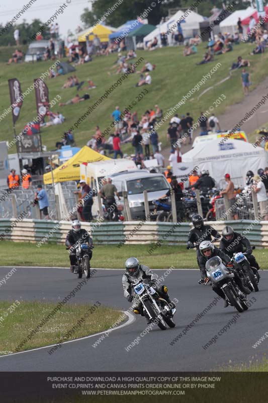 Vintage motorcycle club;eventdigitalimages;mallory park;mallory park trackday photographs;no limits trackdays;peter wileman photography;trackday digital images;trackday photos;vmcc festival 1000 bikes photographs