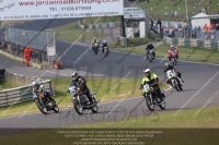 Vintage-motorcycle-club;eventdigitalimages;mallory-park;mallory-park-trackday-photographs;no-limits-trackdays;peter-wileman-photography;trackday-digital-images;trackday-photos;vmcc-festival-1000-bikes-photographs