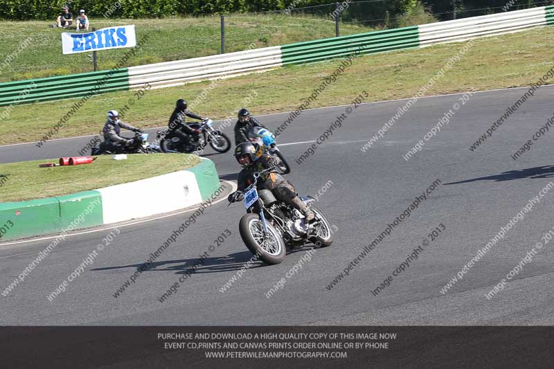 Vintage motorcycle club;eventdigitalimages;mallory park;mallory park trackday photographs;no limits trackdays;peter wileman photography;trackday digital images;trackday photos;vmcc festival 1000 bikes photographs