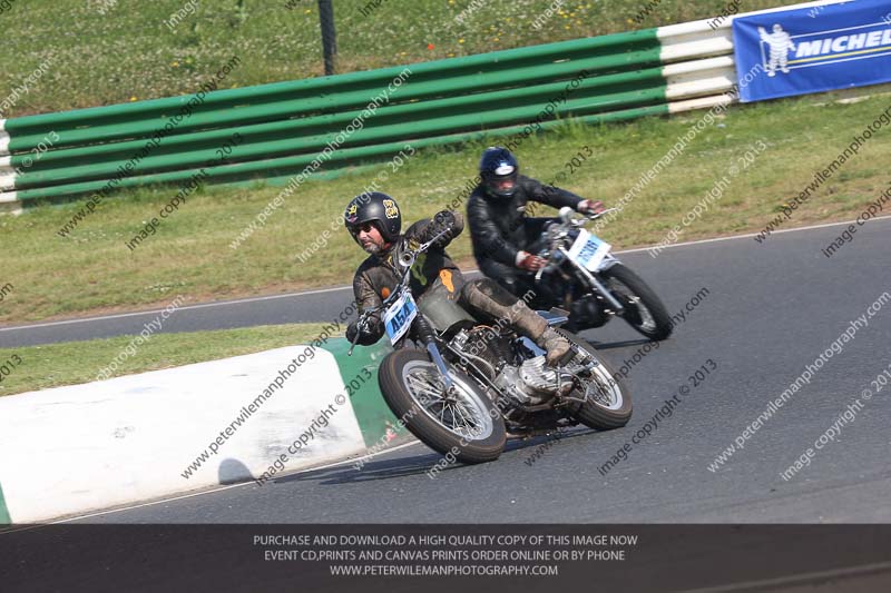 Vintage motorcycle club;eventdigitalimages;mallory park;mallory park trackday photographs;no limits trackdays;peter wileman photography;trackday digital images;trackday photos;vmcc festival 1000 bikes photographs