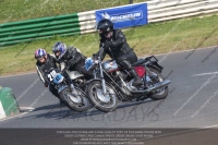 Vintage-motorcycle-club;eventdigitalimages;mallory-park;mallory-park-trackday-photographs;no-limits-trackdays;peter-wileman-photography;trackday-digital-images;trackday-photos;vmcc-festival-1000-bikes-photographs