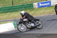 Vintage-motorcycle-club;eventdigitalimages;mallory-park;mallory-park-trackday-photographs;no-limits-trackdays;peter-wileman-photography;trackday-digital-images;trackday-photos;vmcc-festival-1000-bikes-photographs