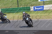 Vintage-motorcycle-club;eventdigitalimages;mallory-park;mallory-park-trackday-photographs;no-limits-trackdays;peter-wileman-photography;trackday-digital-images;trackday-photos;vmcc-festival-1000-bikes-photographs