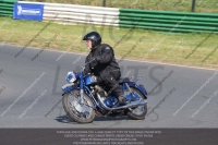 Vintage-motorcycle-club;eventdigitalimages;mallory-park;mallory-park-trackday-photographs;no-limits-trackdays;peter-wileman-photography;trackday-digital-images;trackday-photos;vmcc-festival-1000-bikes-photographs