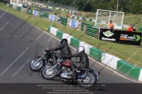 Vintage-motorcycle-club;eventdigitalimages;mallory-park;mallory-park-trackday-photographs;no-limits-trackdays;peter-wileman-photography;trackday-digital-images;trackday-photos;vmcc-festival-1000-bikes-photographs