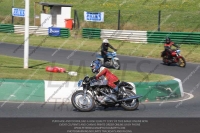 Vintage-motorcycle-club;eventdigitalimages;mallory-park;mallory-park-trackday-photographs;no-limits-trackdays;peter-wileman-photography;trackday-digital-images;trackday-photos;vmcc-festival-1000-bikes-photographs