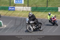 Vintage-motorcycle-club;eventdigitalimages;mallory-park;mallory-park-trackday-photographs;no-limits-trackdays;peter-wileman-photography;trackday-digital-images;trackday-photos;vmcc-festival-1000-bikes-photographs