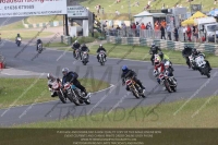 Vintage-motorcycle-club;eventdigitalimages;mallory-park;mallory-park-trackday-photographs;no-limits-trackdays;peter-wileman-photography;trackday-digital-images;trackday-photos;vmcc-festival-1000-bikes-photographs