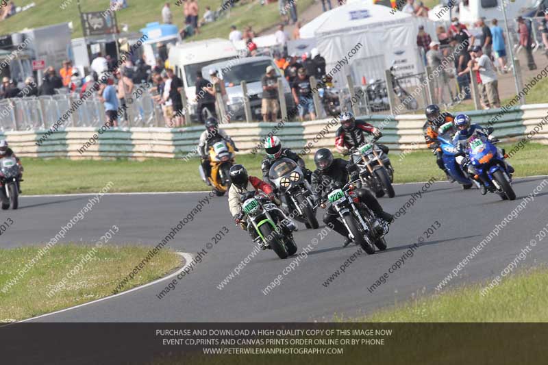 Vintage motorcycle club;eventdigitalimages;mallory park;mallory park trackday photographs;no limits trackdays;peter wileman photography;trackday digital images;trackday photos;vmcc festival 1000 bikes photographs