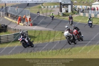 Vintage-motorcycle-club;eventdigitalimages;mallory-park;mallory-park-trackday-photographs;no-limits-trackdays;peter-wileman-photography;trackday-digital-images;trackday-photos;vmcc-festival-1000-bikes-photographs