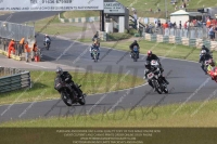 Vintage-motorcycle-club;eventdigitalimages;mallory-park;mallory-park-trackday-photographs;no-limits-trackdays;peter-wileman-photography;trackday-digital-images;trackday-photos;vmcc-festival-1000-bikes-photographs