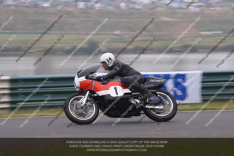 Vintage motorcycle club;eventdigitalimages;mallory park;mallory park trackday photographs;no limits trackdays;peter wileman photography;trackday digital images;trackday photos;vmcc festival 1000 bikes photographs