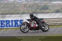 Vintage-motorcycle-club;eventdigitalimages;mallory-park;mallory-park-trackday-photographs;no-limits-trackdays;peter-wileman-photography;trackday-digital-images;trackday-photos;vmcc-festival-1000-bikes-photographs