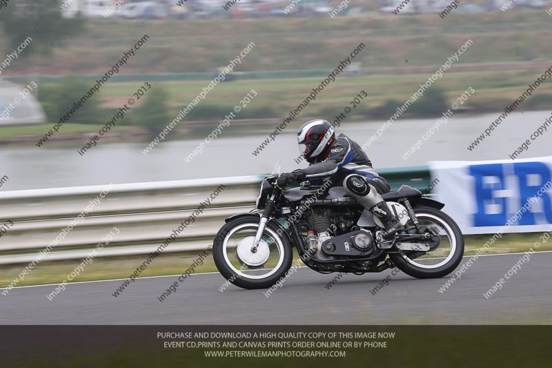 Vintage motorcycle club;eventdigitalimages;mallory park;mallory park trackday photographs;no limits trackdays;peter wileman photography;trackday digital images;trackday photos;vmcc festival 1000 bikes photographs
