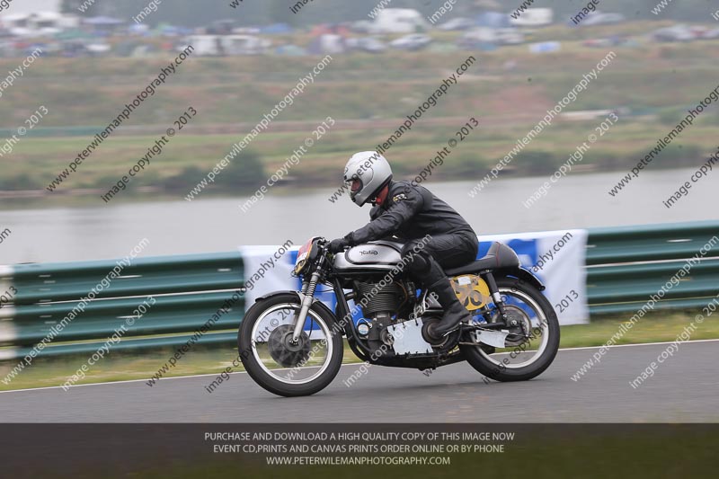 Vintage motorcycle club;eventdigitalimages;mallory park;mallory park trackday photographs;no limits trackdays;peter wileman photography;trackday digital images;trackday photos;vmcc festival 1000 bikes photographs