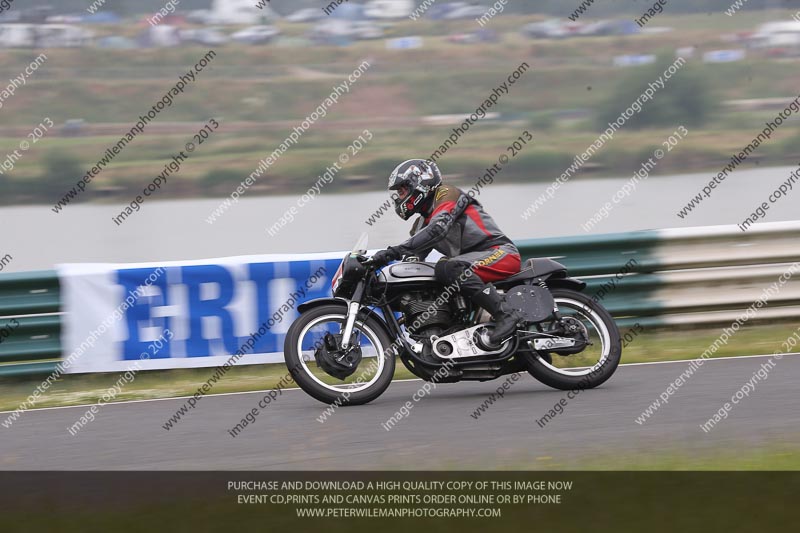 Vintage motorcycle club;eventdigitalimages;mallory park;mallory park trackday photographs;no limits trackdays;peter wileman photography;trackday digital images;trackday photos;vmcc festival 1000 bikes photographs