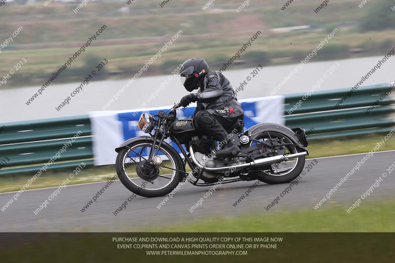 Vintage motorcycle club;eventdigitalimages;mallory park;mallory park trackday photographs;no limits trackdays;peter wileman photography;trackday digital images;trackday photos;vmcc festival 1000 bikes photographs