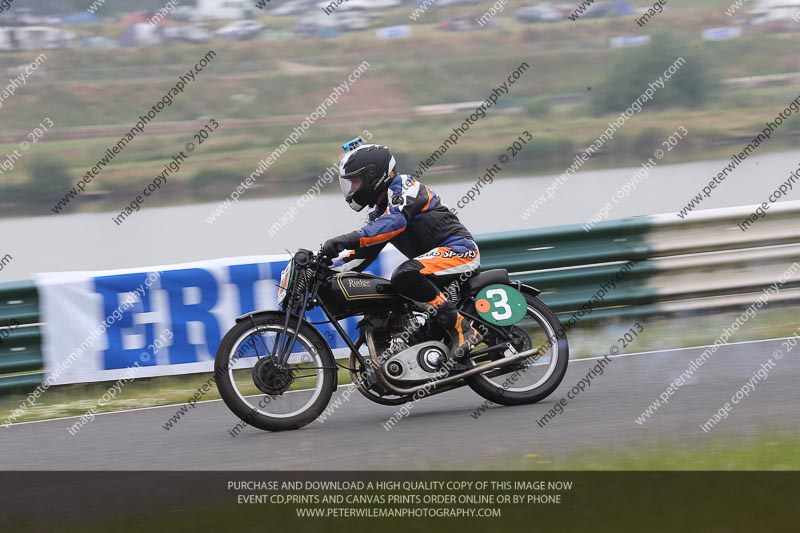 Vintage motorcycle club;eventdigitalimages;mallory park;mallory park trackday photographs;no limits trackdays;peter wileman photography;trackday digital images;trackday photos;vmcc festival 1000 bikes photographs