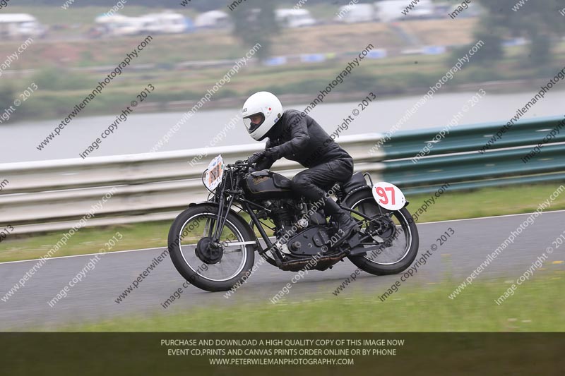 Vintage motorcycle club;eventdigitalimages;mallory park;mallory park trackday photographs;no limits trackdays;peter wileman photography;trackday digital images;trackday photos;vmcc festival 1000 bikes photographs