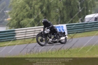 Vintage-motorcycle-club;eventdigitalimages;mallory-park;mallory-park-trackday-photographs;no-limits-trackdays;peter-wileman-photography;trackday-digital-images;trackday-photos;vmcc-festival-1000-bikes-photographs