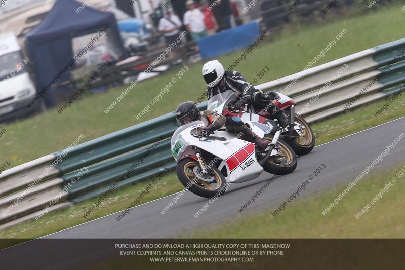 Vintage motorcycle club;eventdigitalimages;mallory park;mallory park trackday photographs;no limits trackdays;peter wileman photography;trackday digital images;trackday photos;vmcc festival 1000 bikes photographs