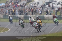 Vintage-motorcycle-club;eventdigitalimages;mallory-park;mallory-park-trackday-photographs;no-limits-trackdays;peter-wileman-photography;trackday-digital-images;trackday-photos;vmcc-festival-1000-bikes-photographs