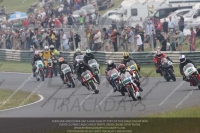 Vintage-motorcycle-club;eventdigitalimages;mallory-park;mallory-park-trackday-photographs;no-limits-trackdays;peter-wileman-photography;trackday-digital-images;trackday-photos;vmcc-festival-1000-bikes-photographs