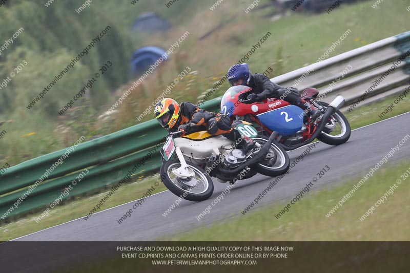 Vintage motorcycle club;eventdigitalimages;mallory park;mallory park trackday photographs;no limits trackdays;peter wileman photography;trackday digital images;trackday photos;vmcc festival 1000 bikes photographs