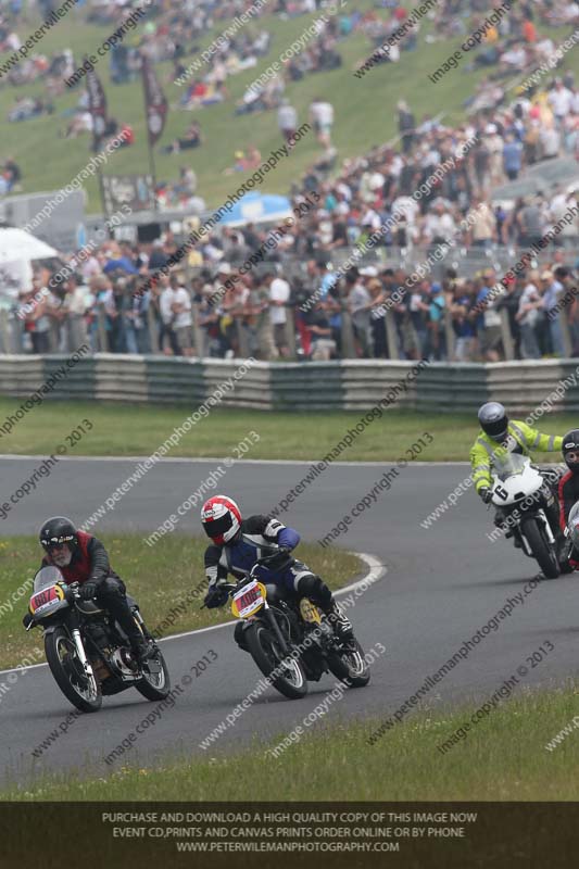 Vintage motorcycle club;eventdigitalimages;mallory park;mallory park trackday photographs;no limits trackdays;peter wileman photography;trackday digital images;trackday photos;vmcc festival 1000 bikes photographs